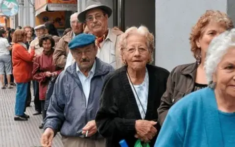 ANSES confirma bono de $70.000 para jubilados en agosto