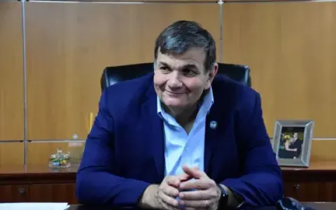 Crecimiento Económico en Neuquén: Un Análisis de la Divergencia Nacional
