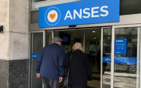 Proyecciones de ANSES sobre jubilaciones y Pensión Universal para el Adulto Mayor
