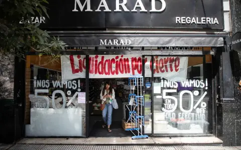 Caída del Consumo Minorista en Junio: Un Análisis de la Situación Actual