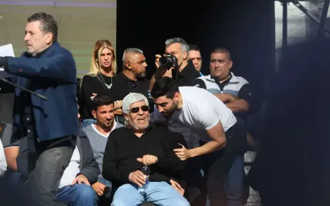 Análisis del Pacto entre Moyano y el Gobierno: Implicaciones en las Paritarias y el Sector Sindical