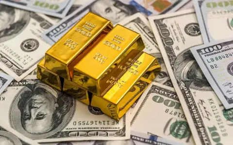 Revisión de Proyecciones de J.P. Morgan para el Oro: Expectativas y Riesgos