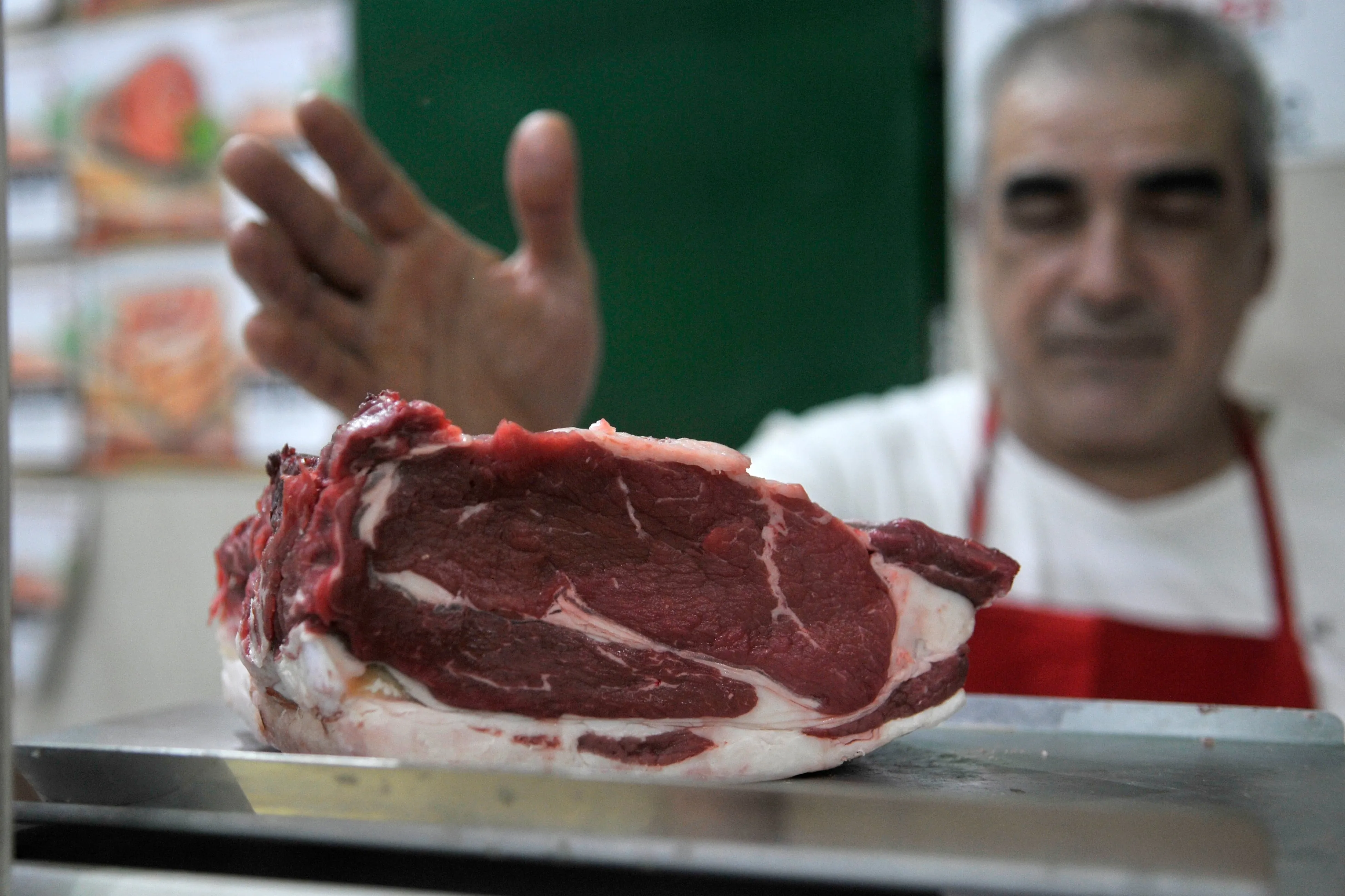 Análisis de la Inflación en Argentina: Impacto de las Políticas Económicas de Milei