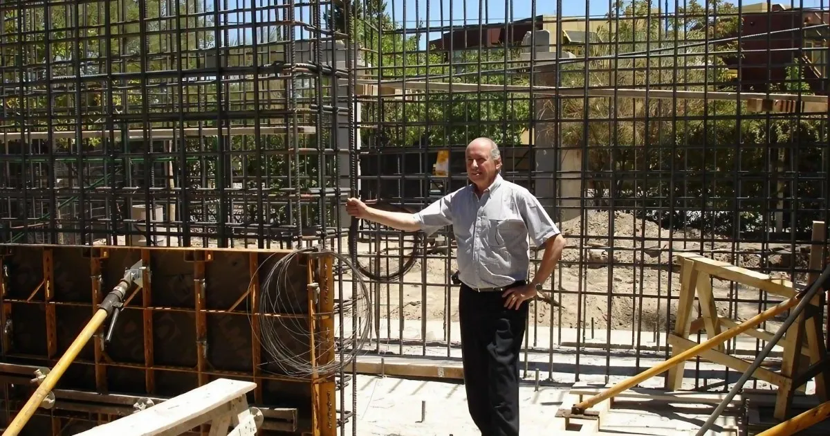 La Historia del Dr. Eduardo Labat y la Clínica Humana de Imágenes en General Roca