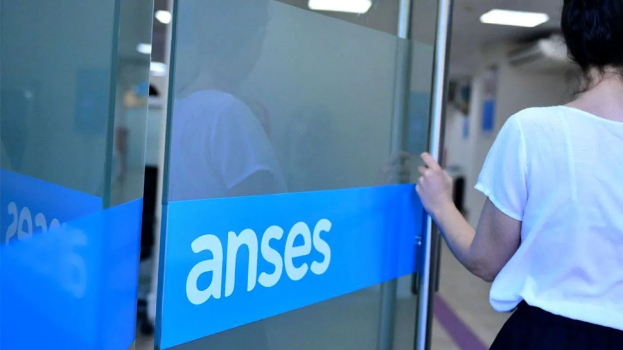 ANSES Advierte sobre Estafas en Redes Sociales y Confirma Cronograma de Pagos