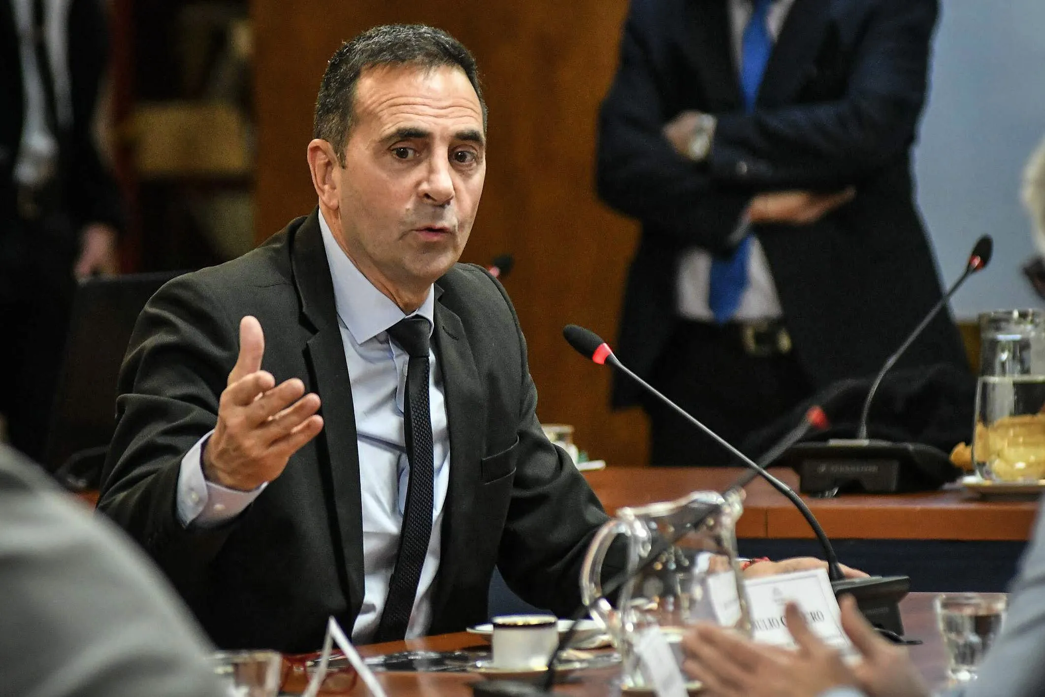 Análisis del Crecimiento del Empleo y el Aumento del Salario Real en Argentina