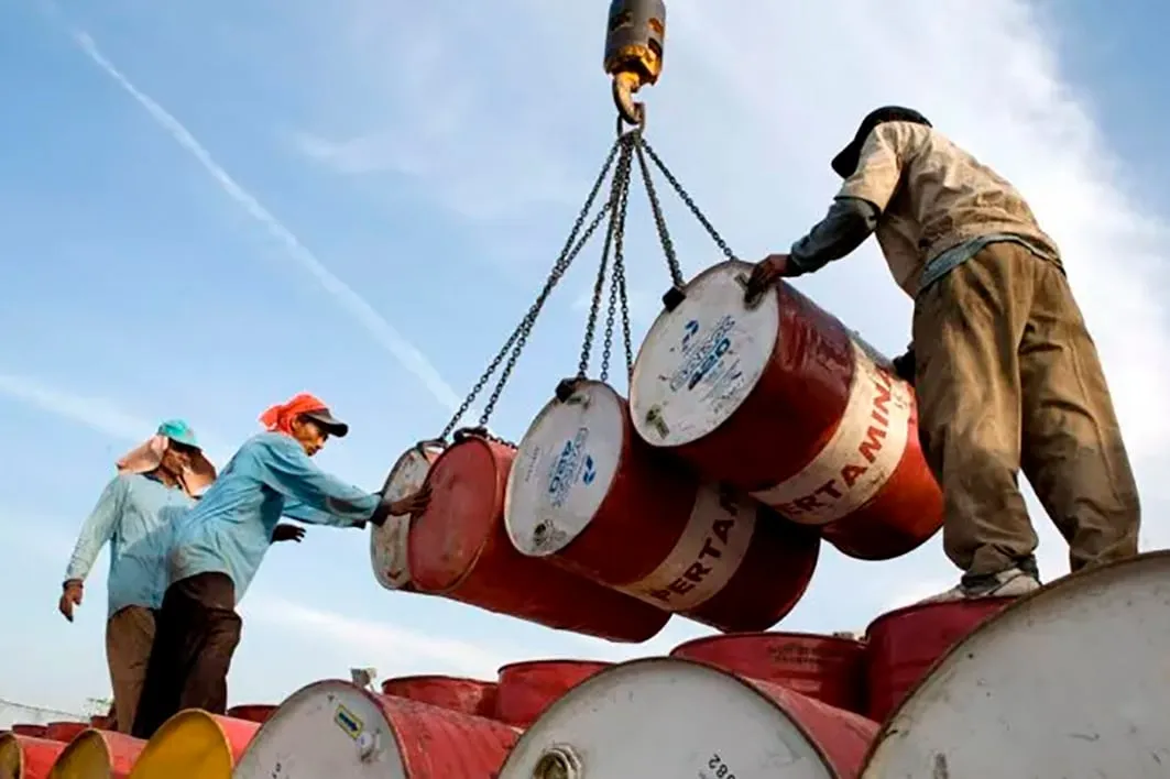 Impacto del Aumento del Precio del Petróleo en la Economía Argentina