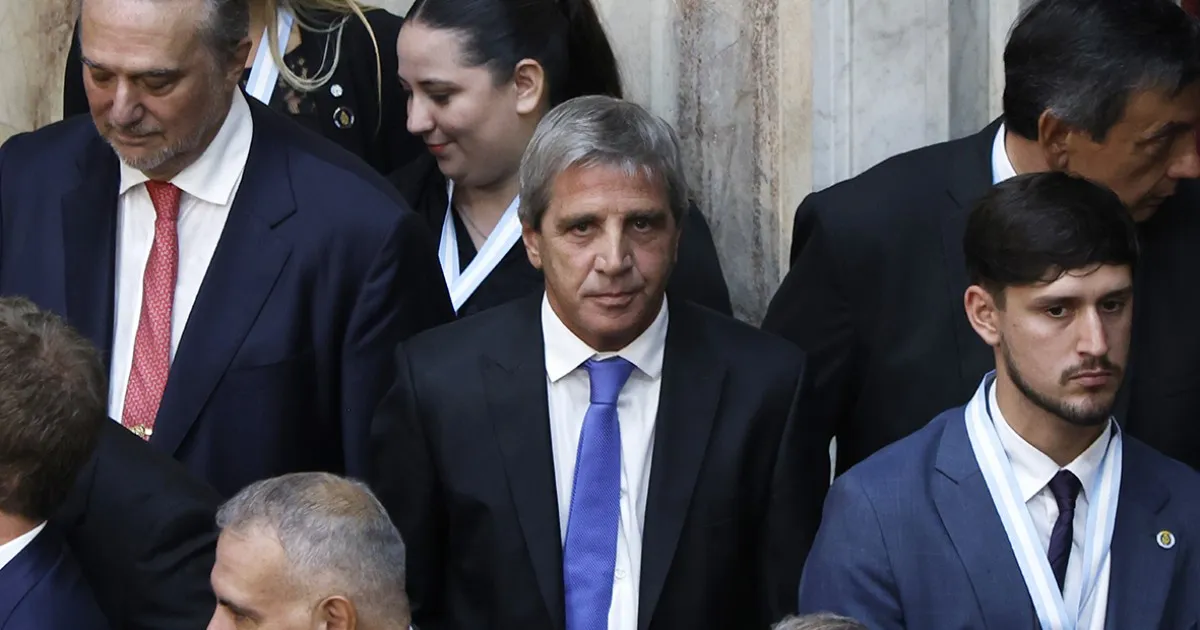 Desvío de Fondos del Impuesto a los Combustibles: Un Análisis de la Situación Vial en Argentina