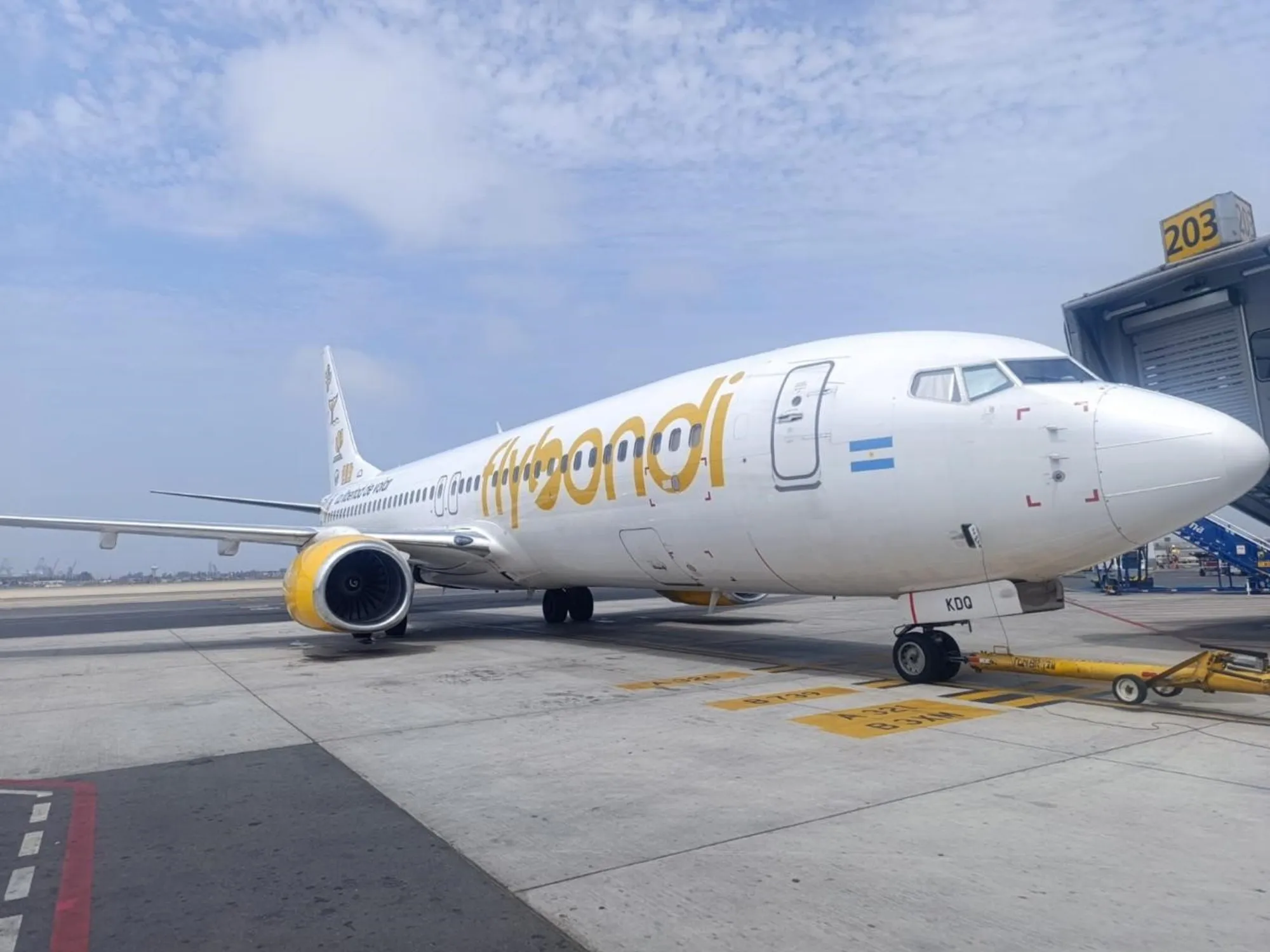 Flybondi Implementa Retiros Voluntarios en un Contexto de Cancelaciones de Vuelos