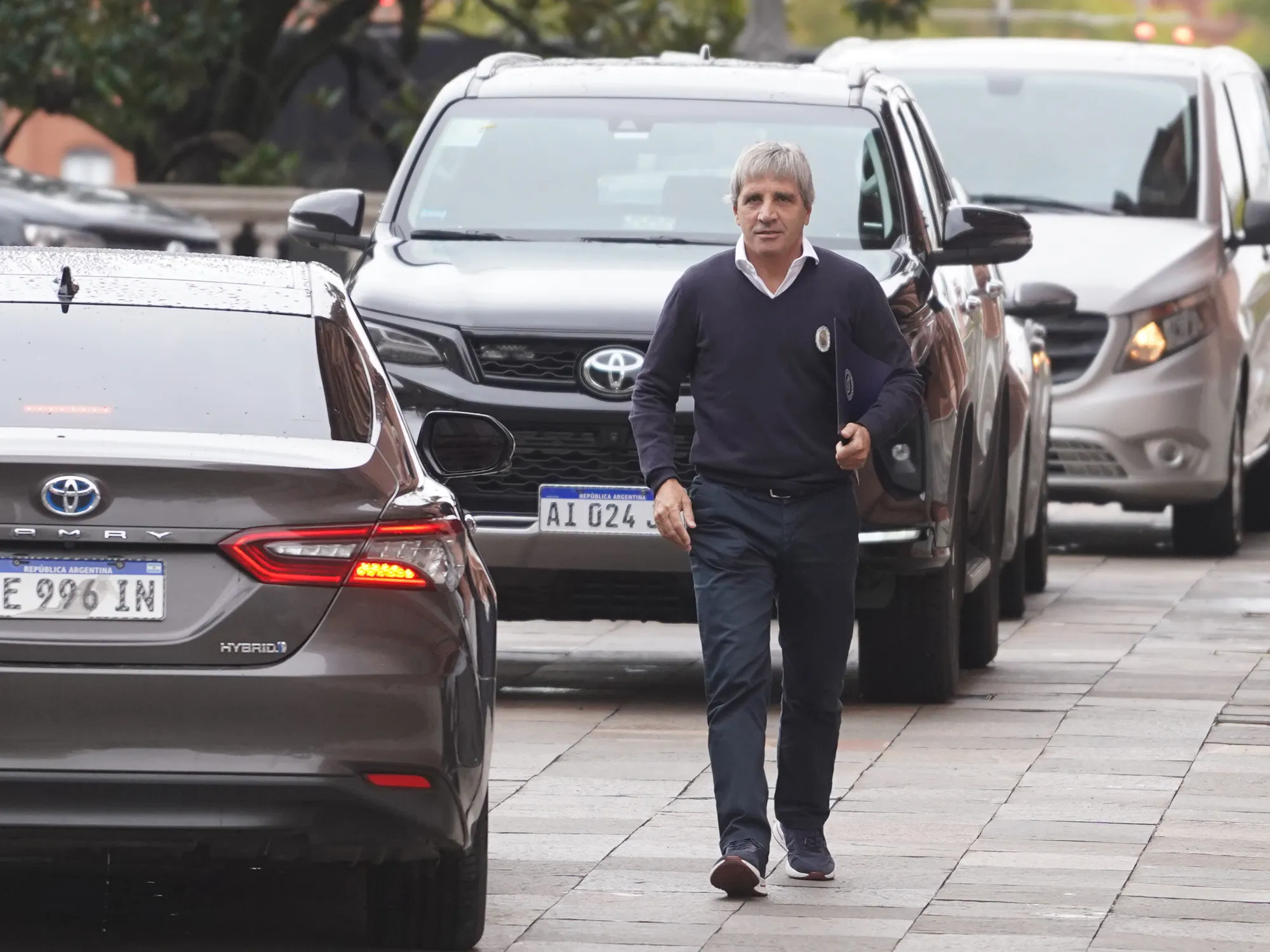 Argentina busca destrabar US$ 1.000 millones con el FMI en medio de desafíos económicos