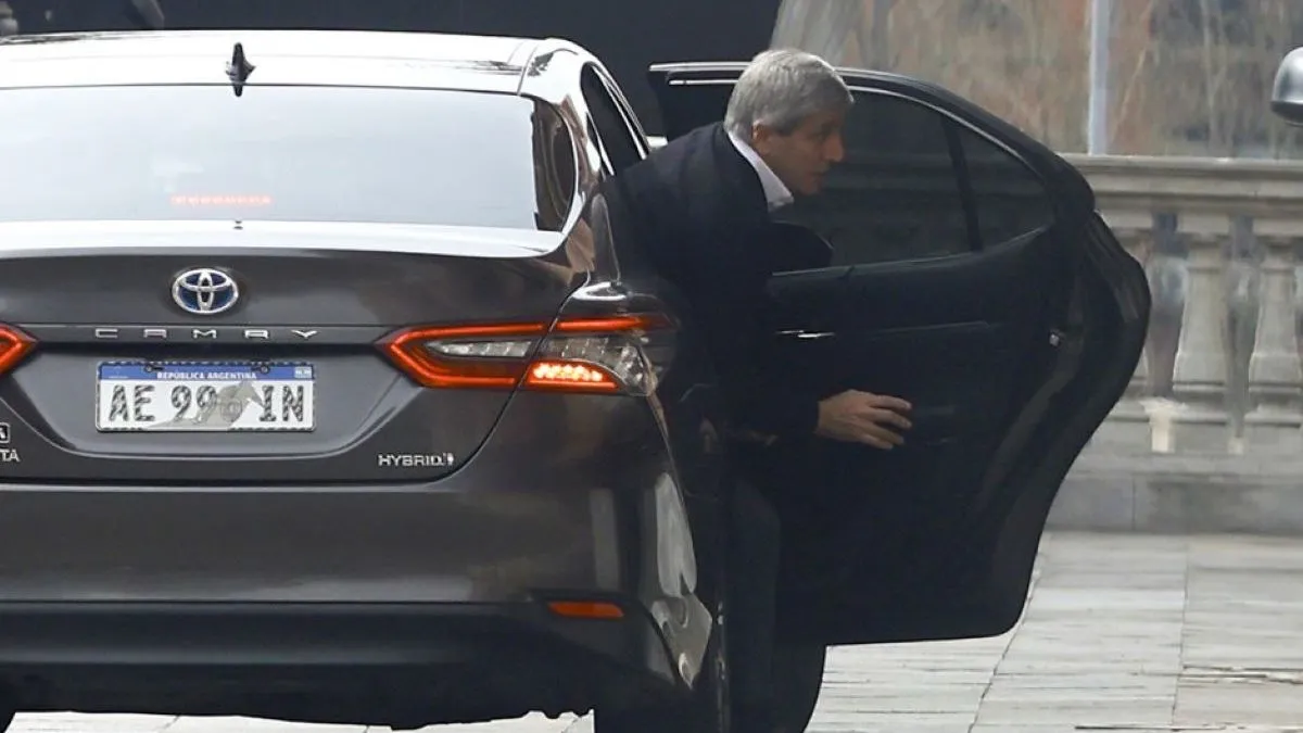 Inflación, Deuda y Dólar: Desafíos Críticos para la Economía Argentina