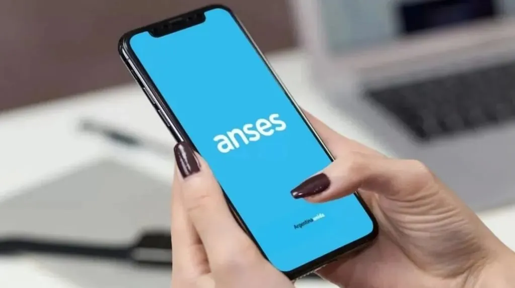 Pagos de ANSES: Beneficios y Fechas Clave para Abril