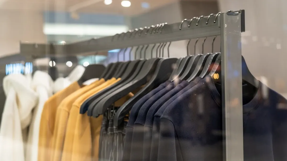 Caída del 8,4% en Ventas de Indumentaria y Aumento de Despidos en Argentina