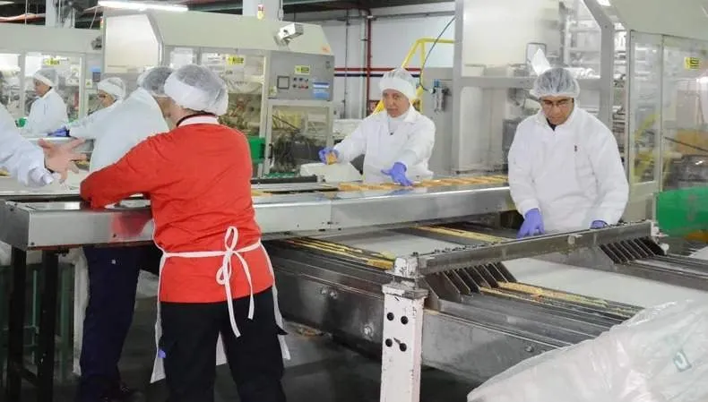 Tía Maruca: Tercerización de Producción ante la Caída en Ventas