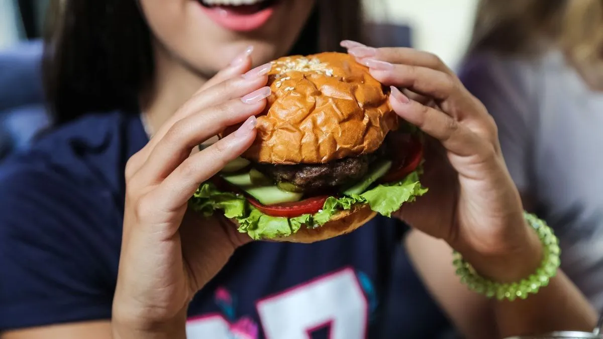 Expansión de Mostaza: Requisitos y Costos para Franquiciados en Argentina