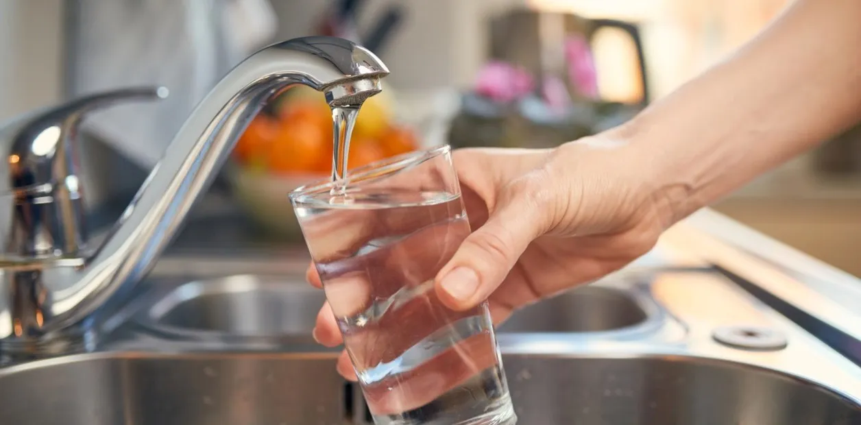 Modificación del Mecanismo de Aumentos Tarifarios del Servicio de Agua en Argentina