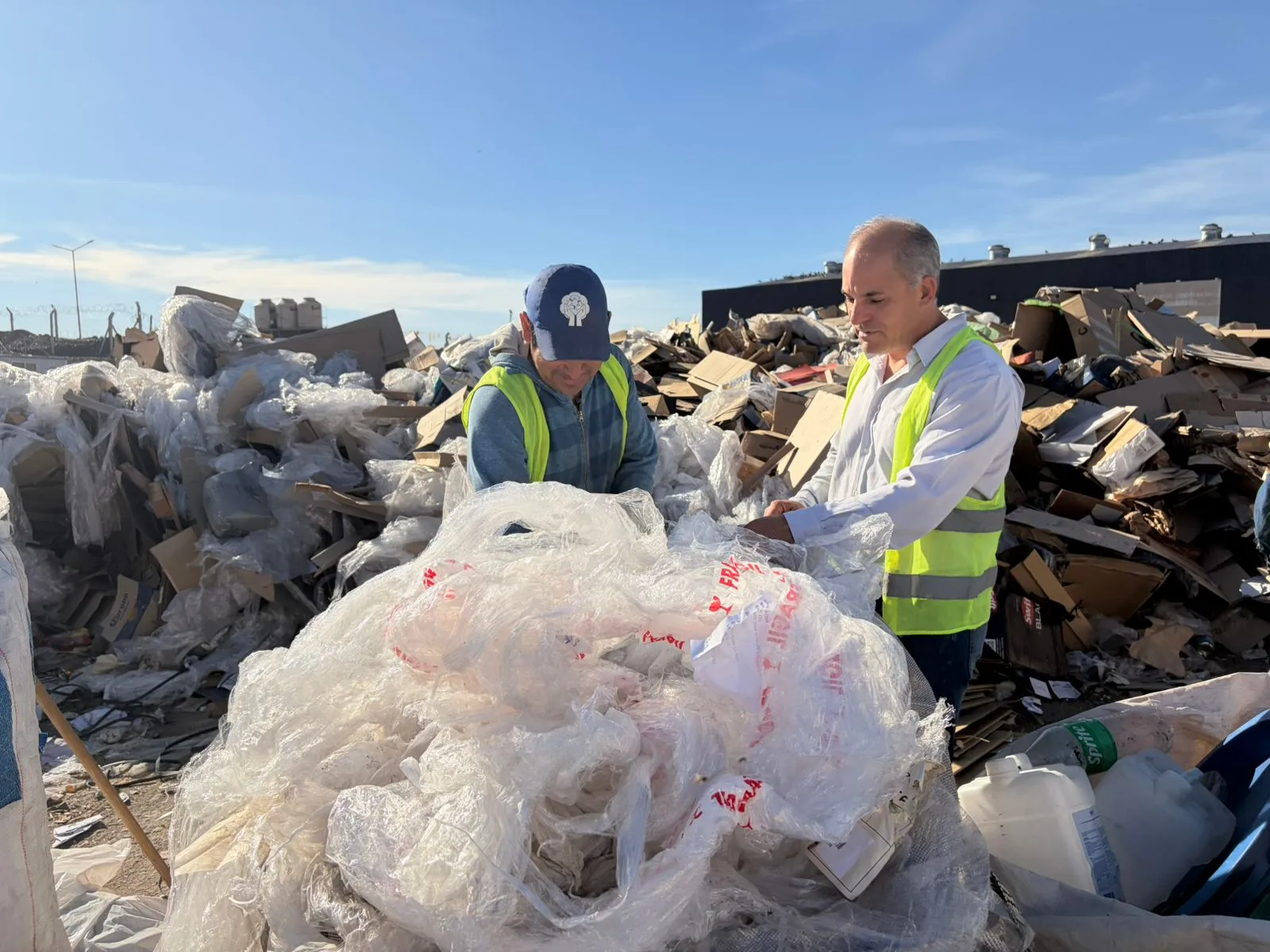 Récord en el Reciclaje: 107 Toneladas Procesadas en un Mes en Neuquén