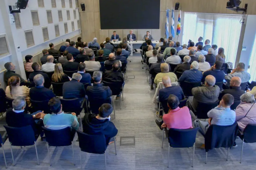 Respaldo Municipal en La Pampa: Reclamo por Fondos a la Nación