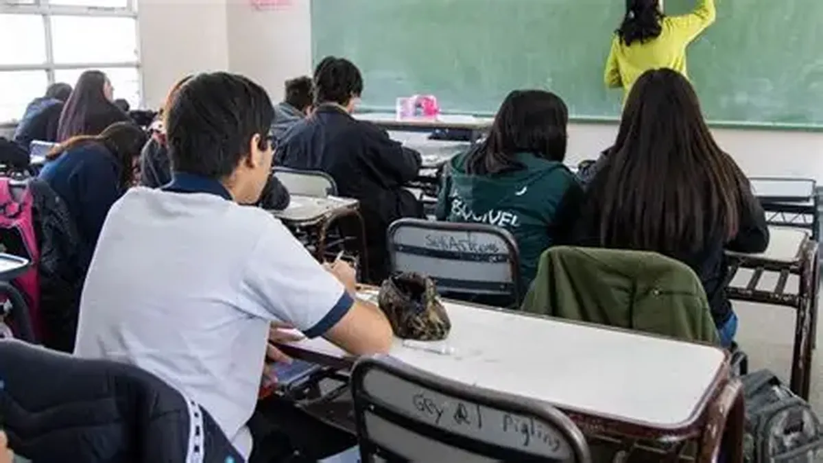 Obligatoriedad de Factura Electrónica para Colegios Privados: Cambios y Desafíos