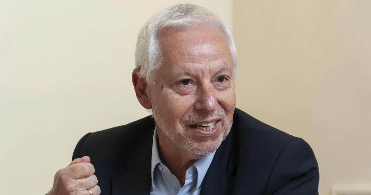 Análisis del Veredicto de Vasconcelos sobre el Futuro del Dólar y la Devaluación