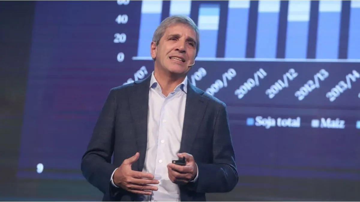 Luis Caputo Defiende el Modelo Económico y Anuncia Próximos Pasos en la Gestión