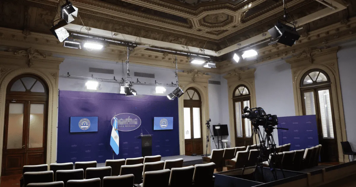 Reapertura de la Sala de Prensa de Casa Rosada y Conferencia de Adorni: Implicancias para el Sector Económico