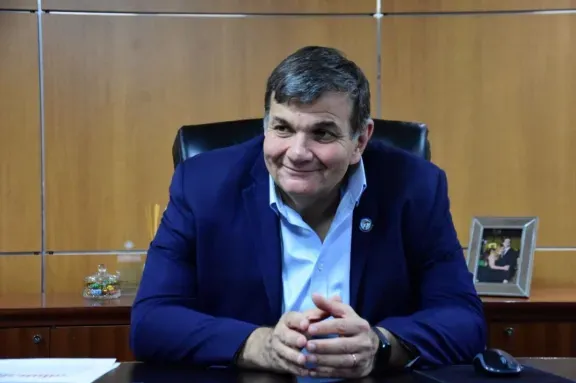 Crecimiento Económico en Neuquén: Un Análisis de la Divergencia Nacional