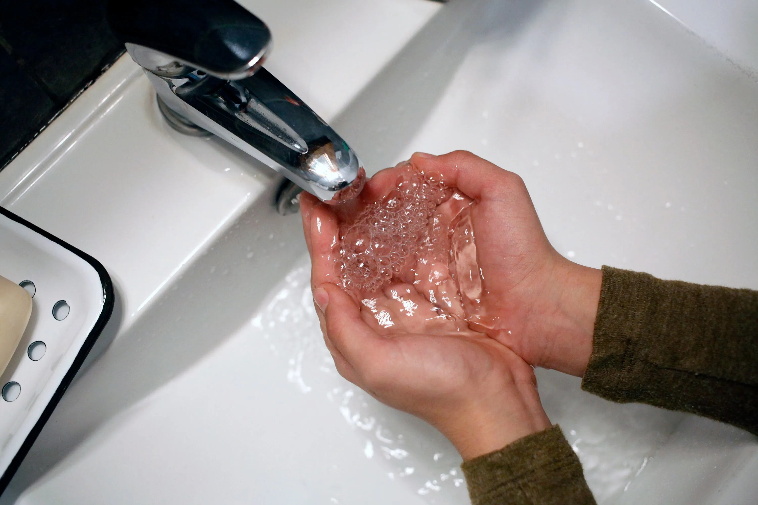 El Gobierno Establece un Tope del 3% Mensual en las Tarifas de AYSA ante la Inflación