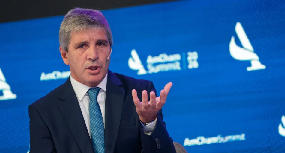 Impacto del Acuerdo con el FMI en el Mercado de Bonos y el Dólar en Argentina