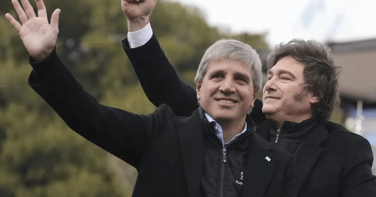 El Gobierno Argentino Asegura Financiamiento Interno y Explora Nuevas Alternativas ante el Riesgo País