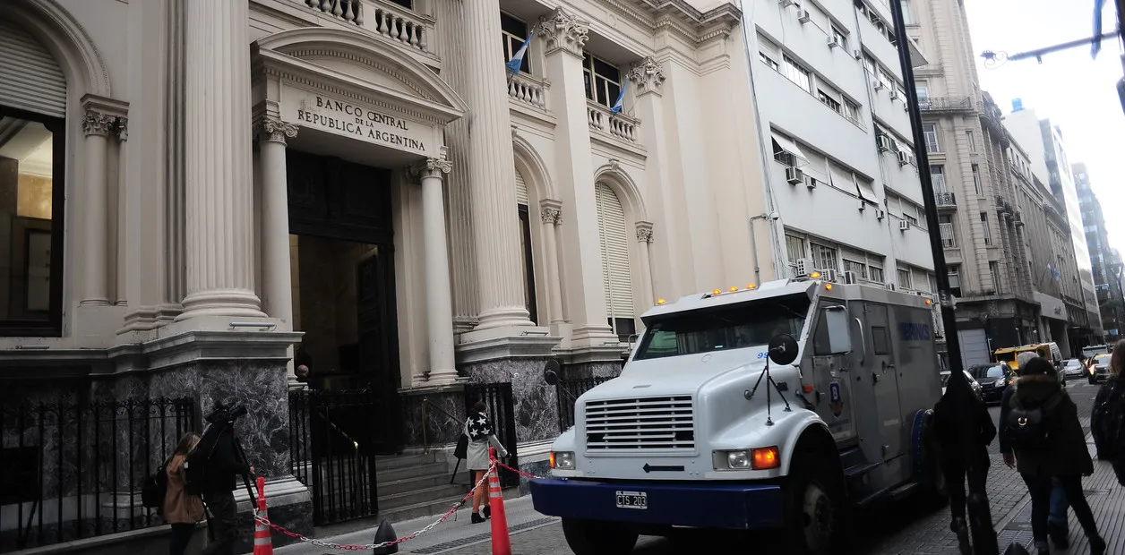 Cierre de Tesorerías del Banco Central: Impacto en la Circulación de Billetes en Argentina