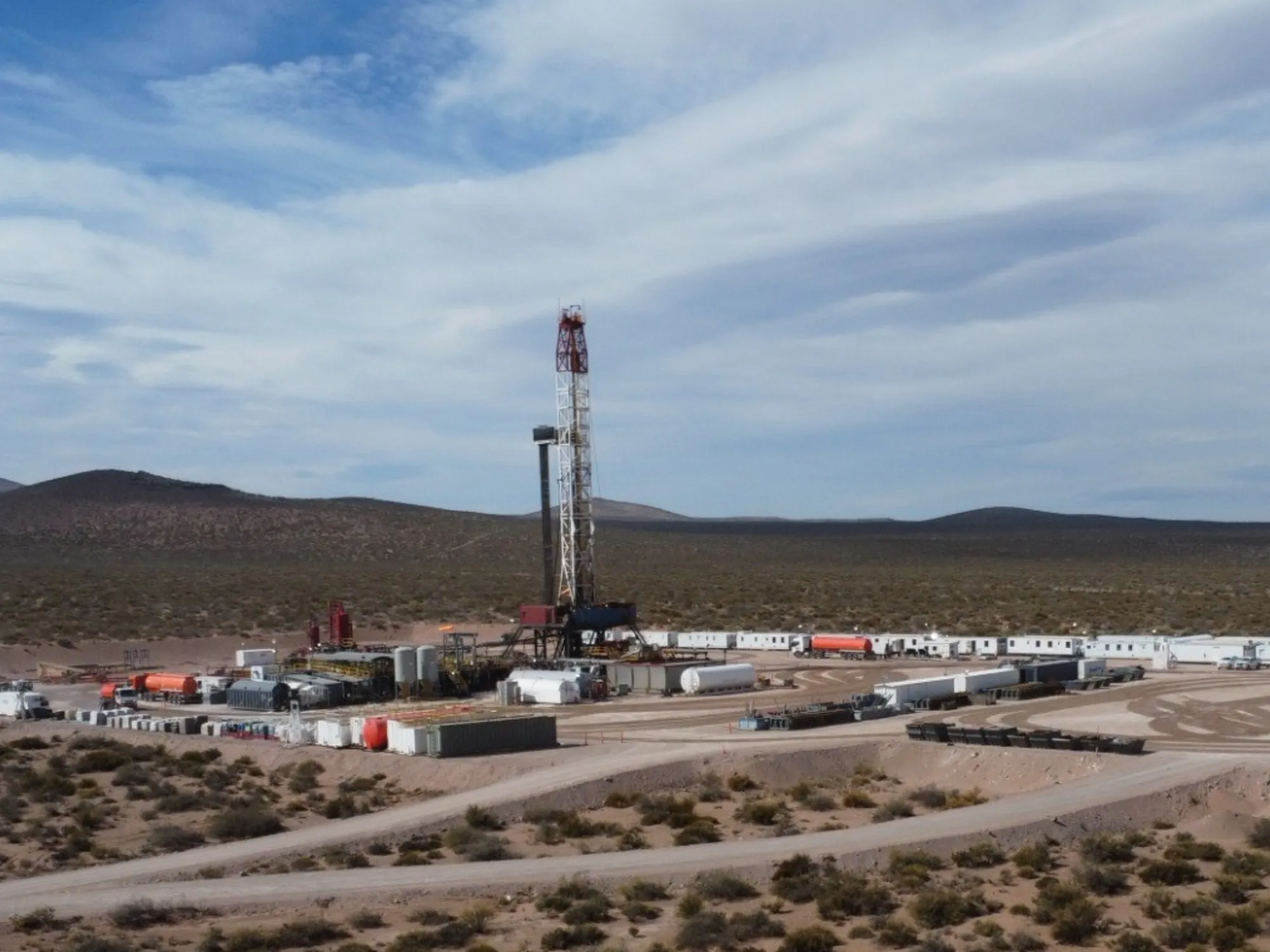 Pluspetrol Anuncia Inversiones de US$ 12.000 Millones en Vaca Muerta bajo el Régimen RIGI