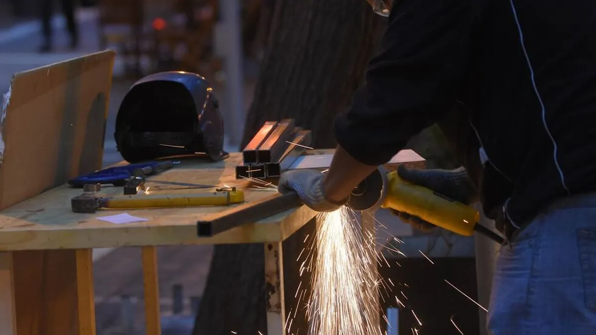 Crisis en la Industria Manufacturera: Uso de Capacidad Instalada en Niveles Históricamente Bajos