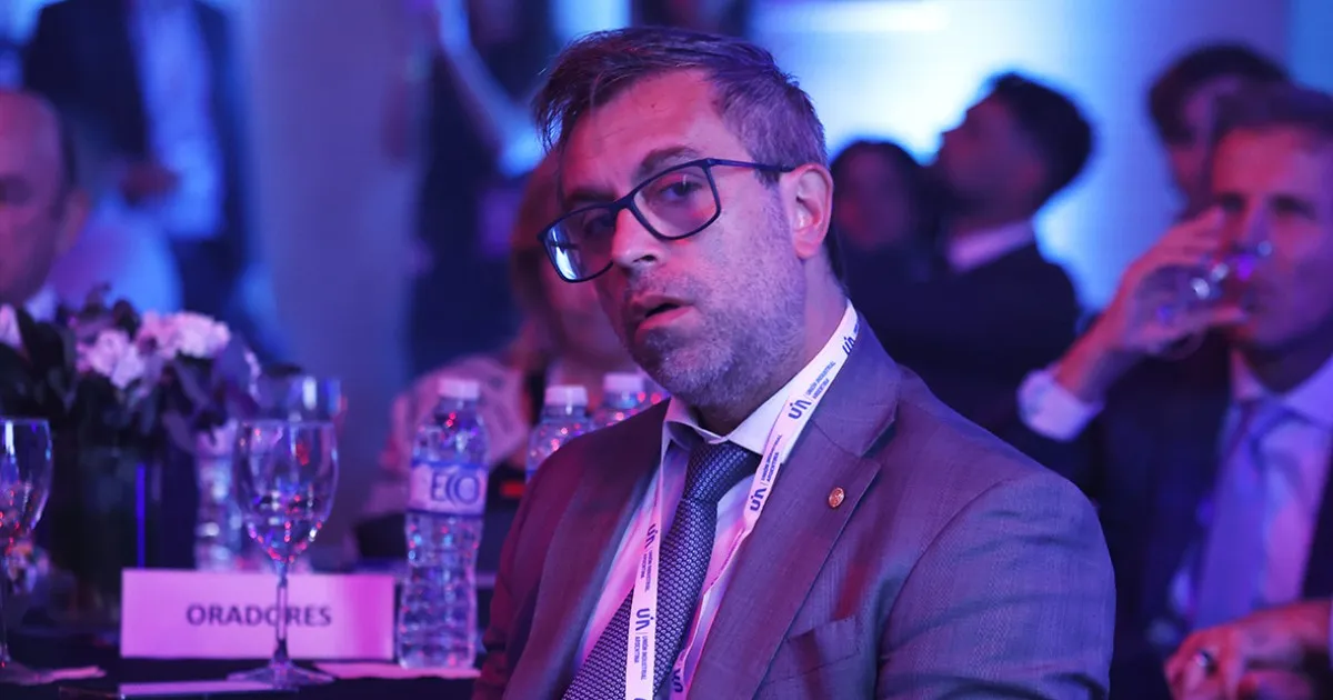 Implicancias del Caso del Soldado Norteamericano en el Polymarket para el Equipo Económico Argentino