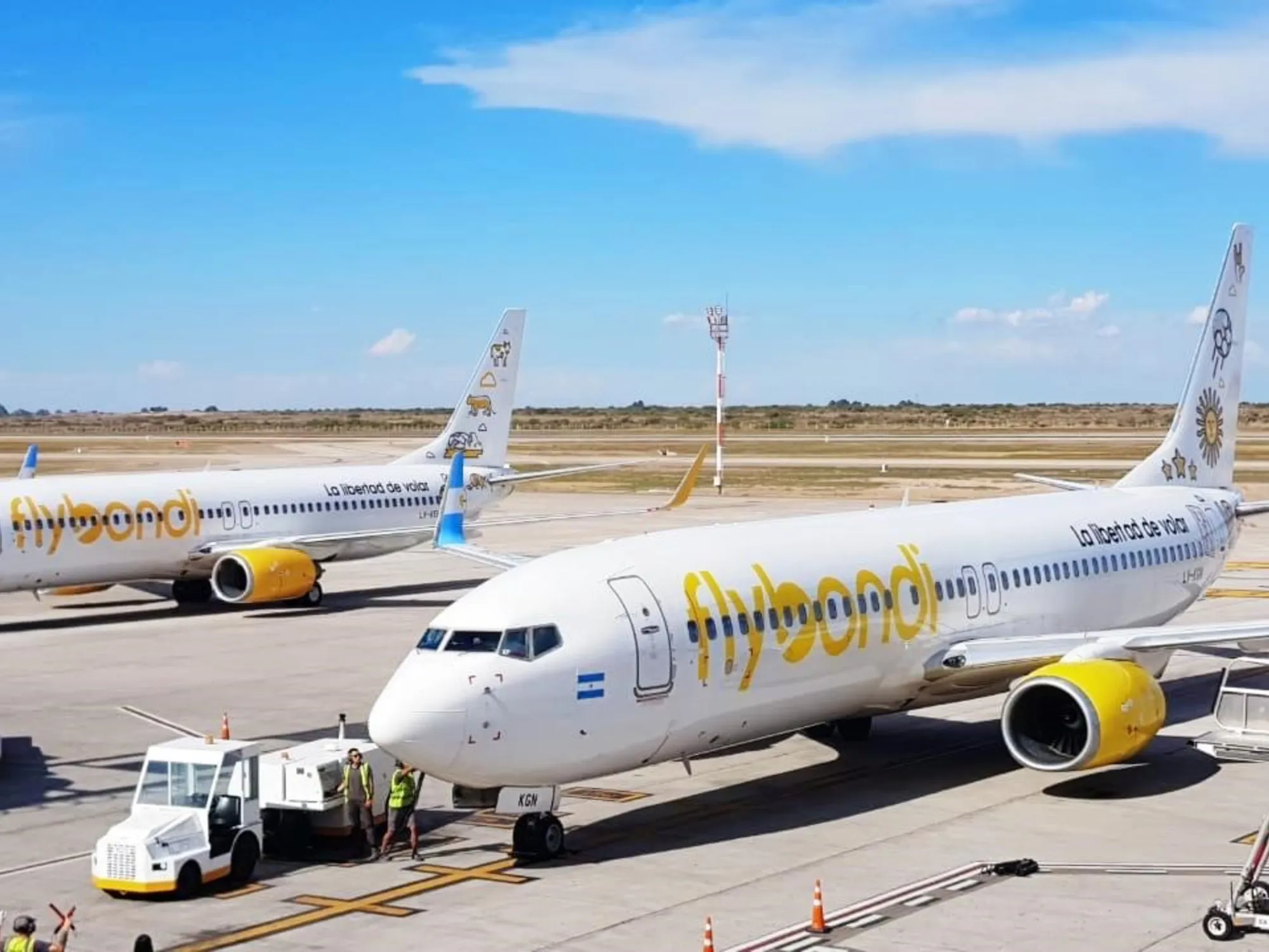 Tras las cancelaciones, Flybondi retrasa el pago de salarios de marzo a sus empleados