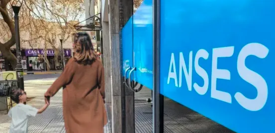 Fechas de Cobro de AUH y Tarjeta Alimentar para Abril 2024