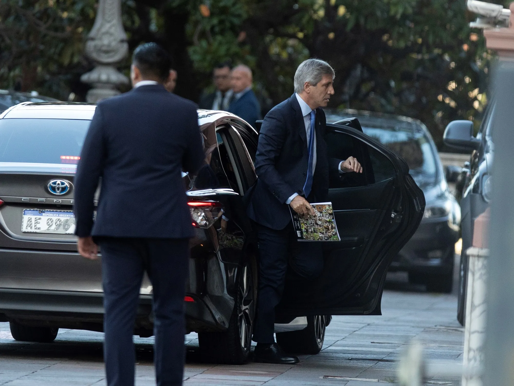 Negociaciones y Desafíos Legales en el Caso YPF: El Rol de Burford Capital