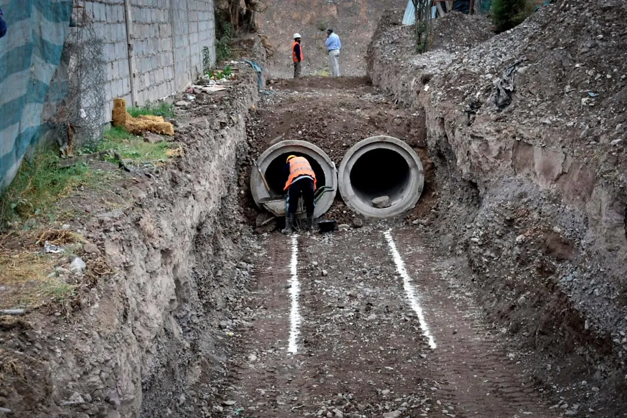 Análisis del Ajuste Fiscal en Argentina: Implicaciones y Proyecciones