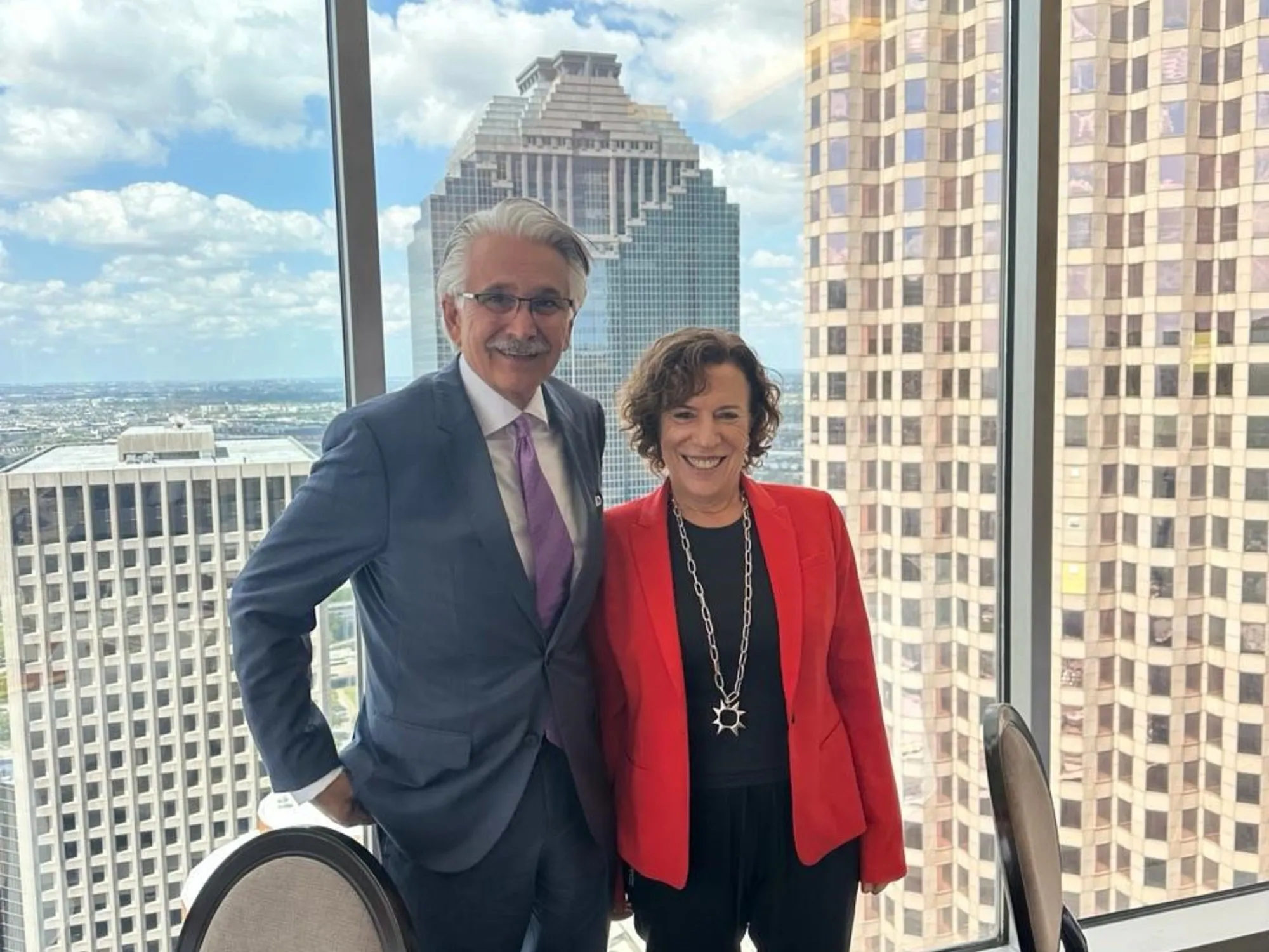 Inversor Internacional Regresa a Argentina para Adquirir Áreas Petroleras en Santa Cruz