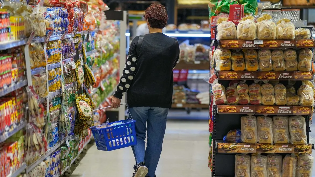 Requerimientos de Ingreso para Evitar la Pobreza en Argentina: Datos de Marzo