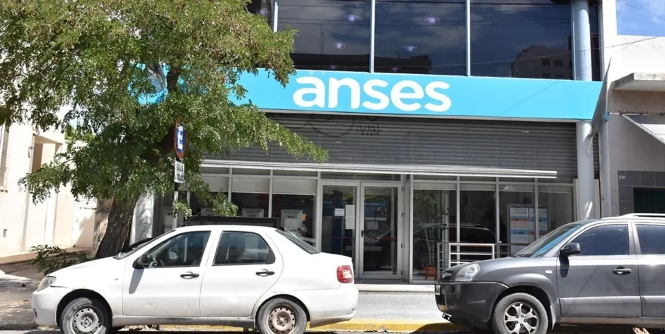 Cierre Temporal de ANSES en Trelew por Duelo