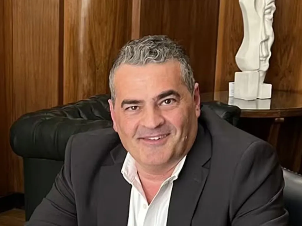 Renuncia en la ANSES: Fernando Bearzi deja su cargo tras conflicto interno