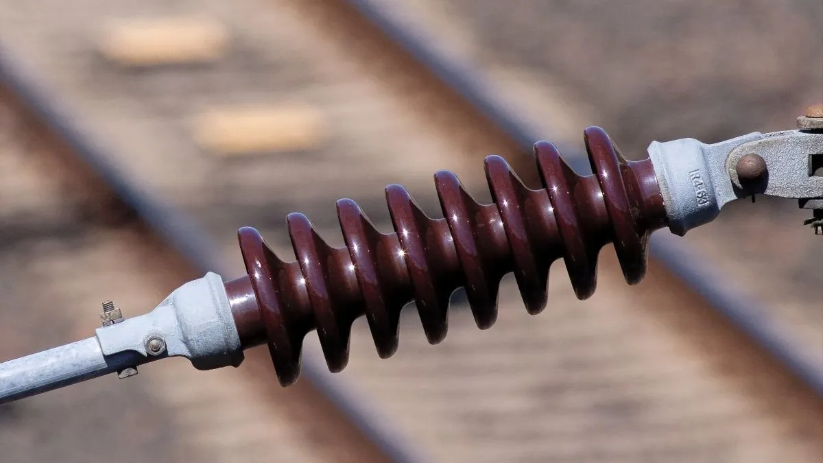 Suspensión de Aranceles a Aisladores Eléctricos: Medidas del Ministerio de Economía