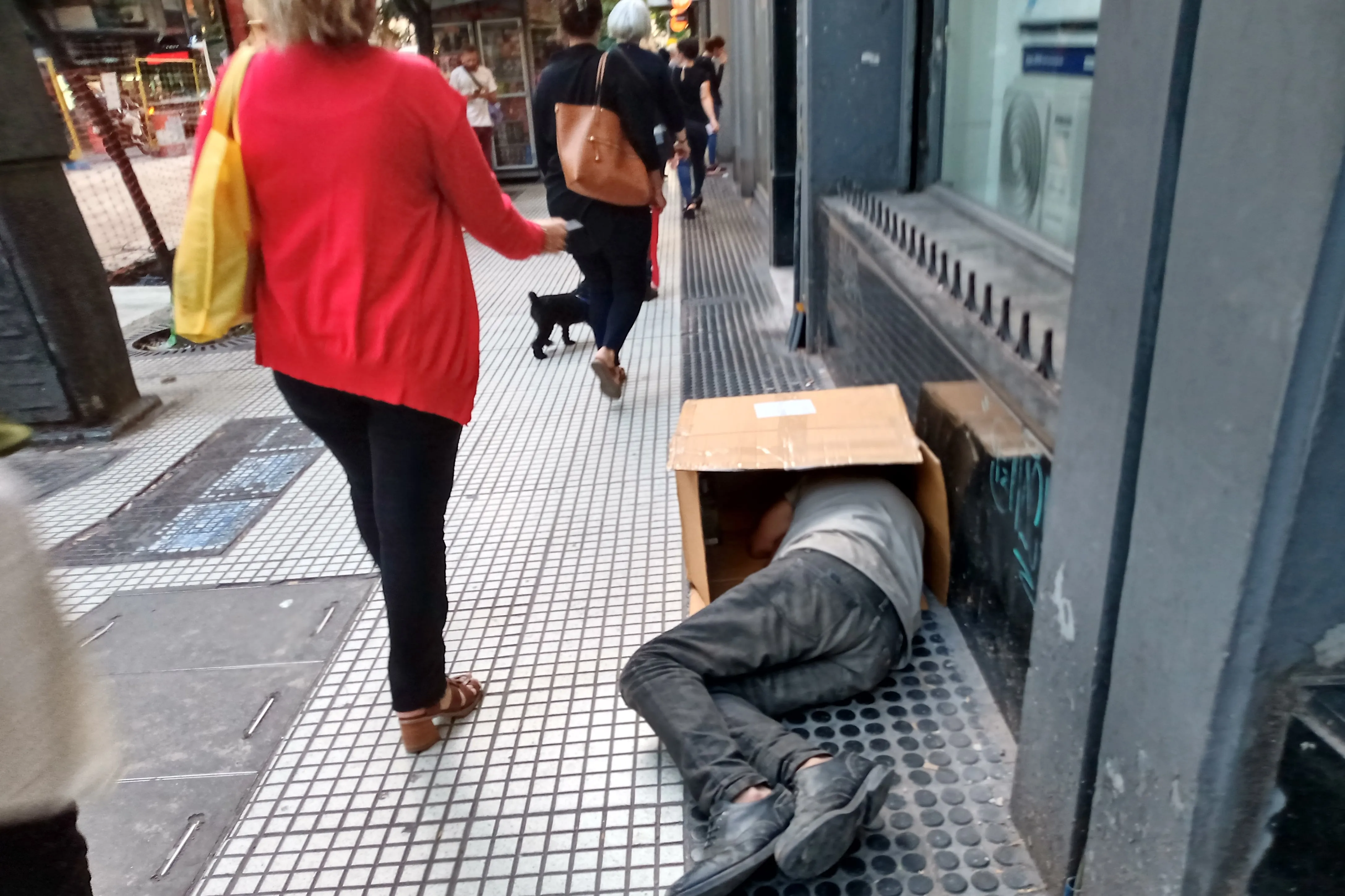 Aumento de la Brecha entre Ingresos y Costo de Vida en CABA